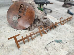 ป้ายสนิม ป้ายทำสนิม